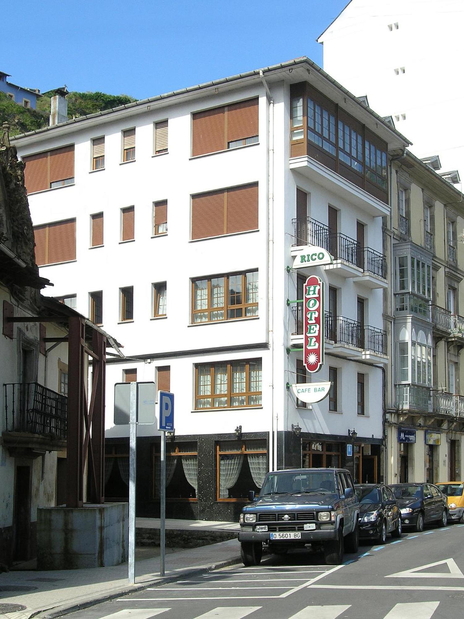 Hotel Rico Luarca Esterno foto